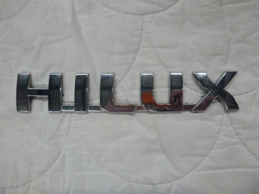 Double! Toyota Front Indicator And Hilux Badge